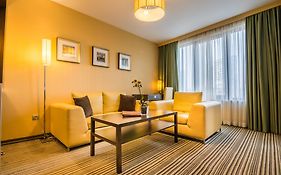 Best Western Plus Olives City Hotel - Free Pool & Parking